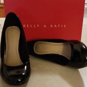 Kelly & Katie pumps.